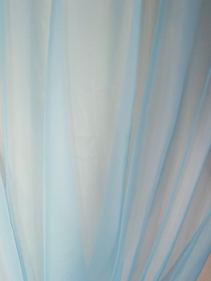 Эвери голубой